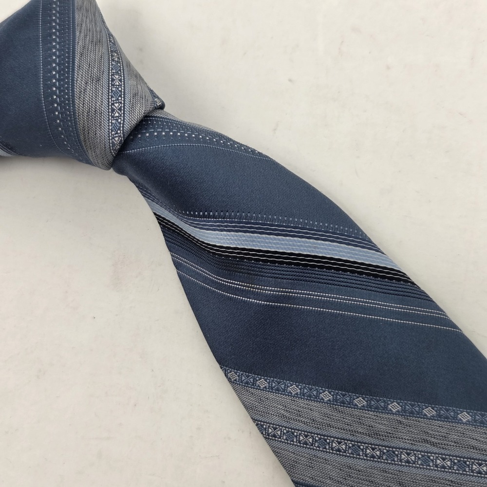 VINTAGE Don Loper Beverly Hills California Blue‎ Stripes 100% Polyester Necktie